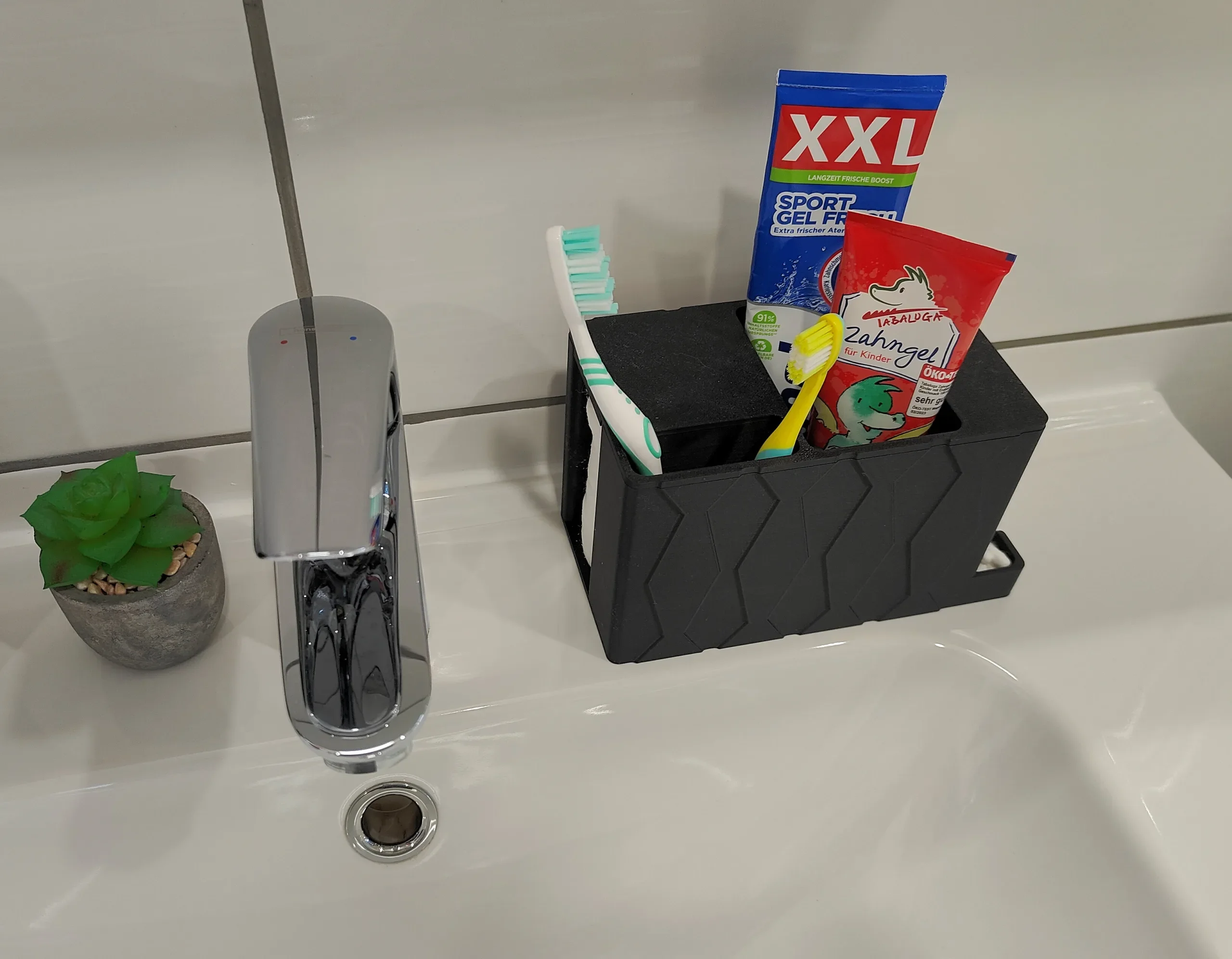Maku Up! Kosmetik und Bad Organizer mit Deckel – Aufbewahrung für Pinsel, Kamm, Wattepads, Wattestäbchen uvm – Wassergeschützt & Hygienisch
