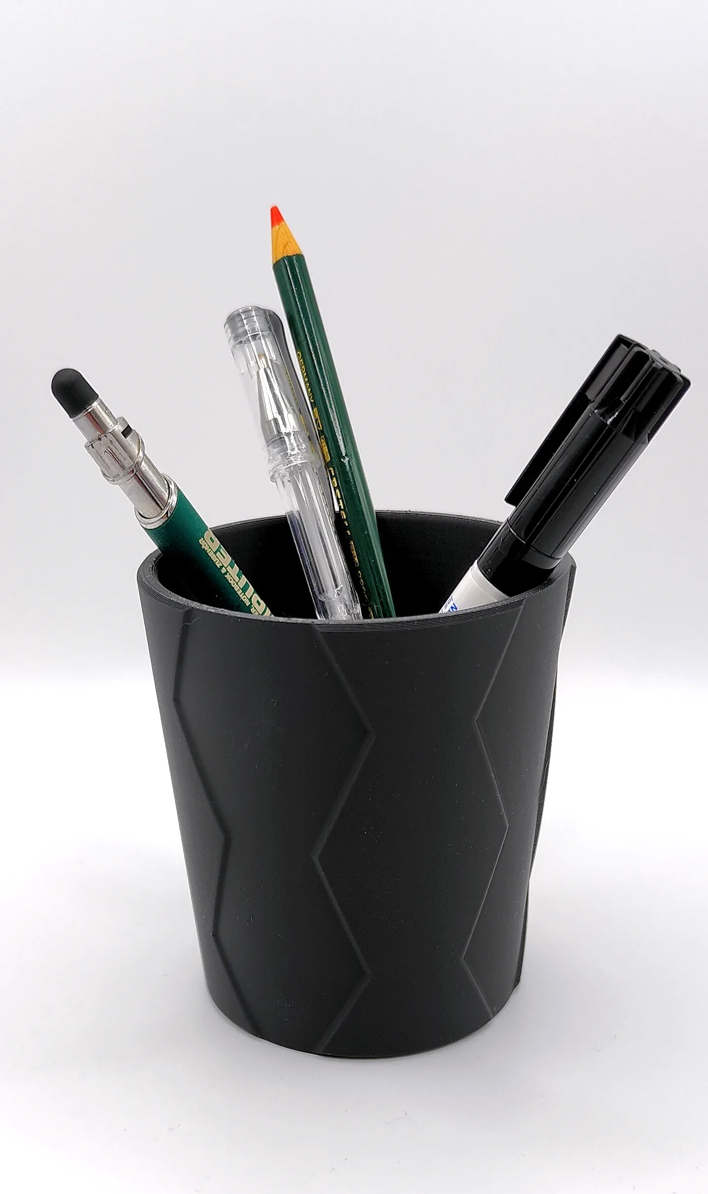 Maku Up! Moderner Becher mit Rautenmuster | Stiftehalter Schreibtisch | Zahnbürstenbecher Badezimmer | Minimalistischer Organizer Schwarz